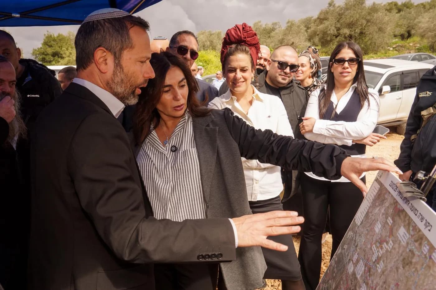 צעד מרכזי לשדרוג התחבורה במערב בנימין: נפתח לתנועה הגשר החדש בכביש 446